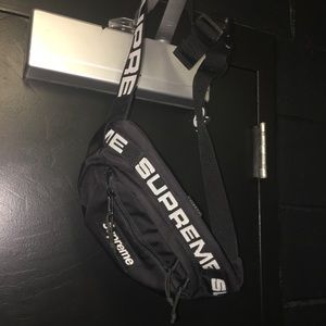 Supreme fanny pack